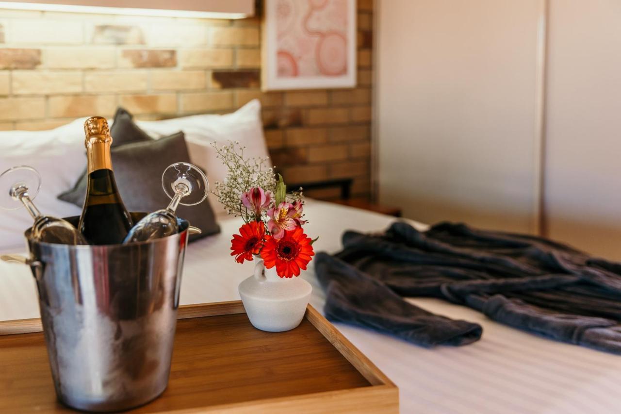 Abacus Motel Mount Isa Εξωτερικό φωτογραφία